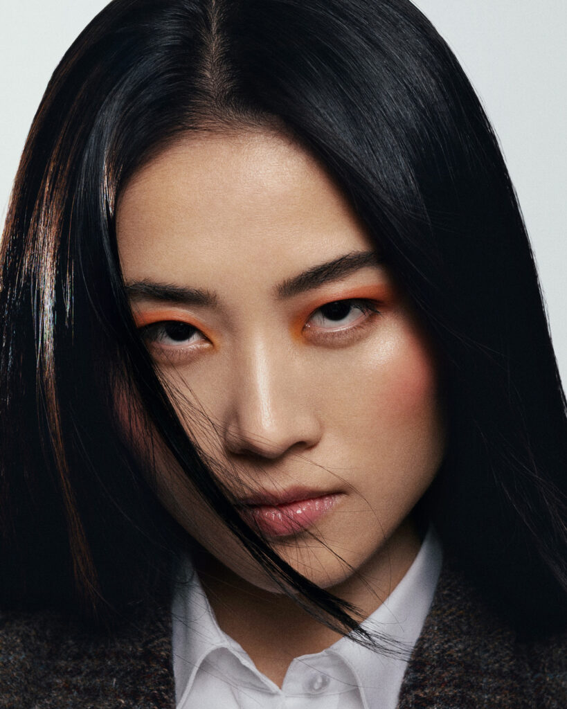 Editorial beauty photographer and stylist based in Warsaw. commercial studio photography for beauty niche brands.